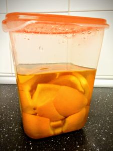 Scorze-di-arance-bio-candite-fatte-in-casa
