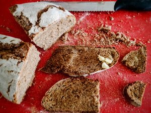Gelato pane, burro e confettura di fragole