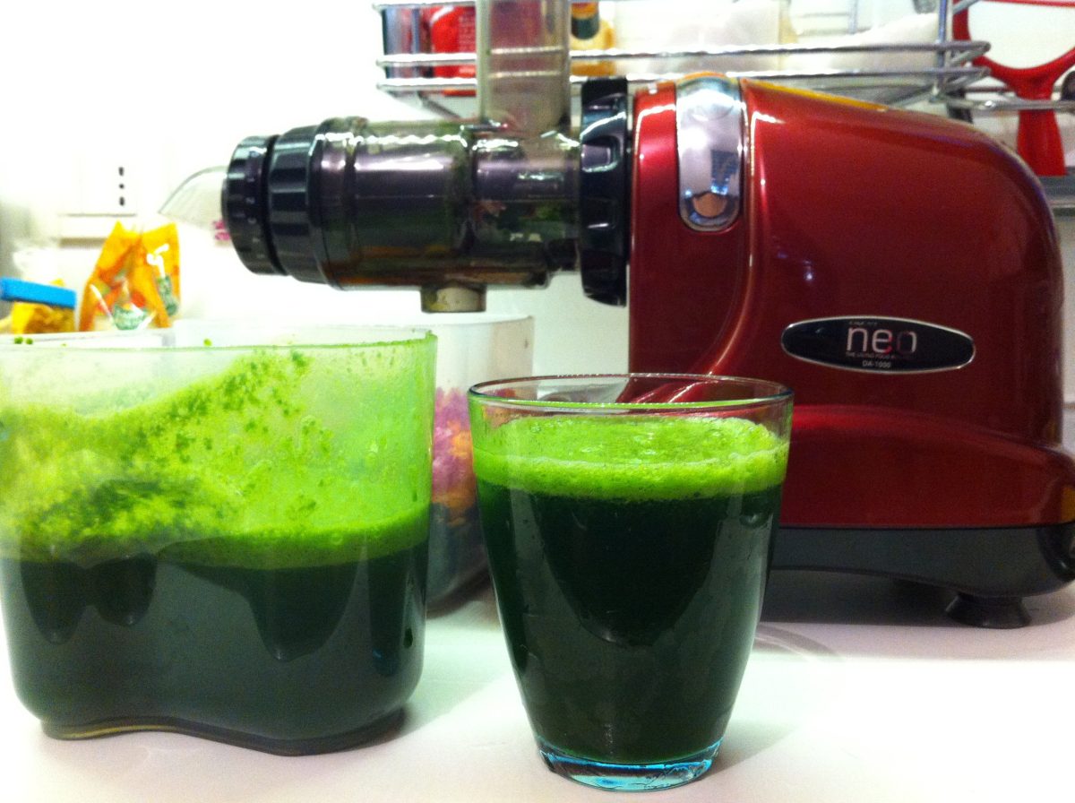 Domenica sera mi sono fatto un succo verde. Sì, lo so.